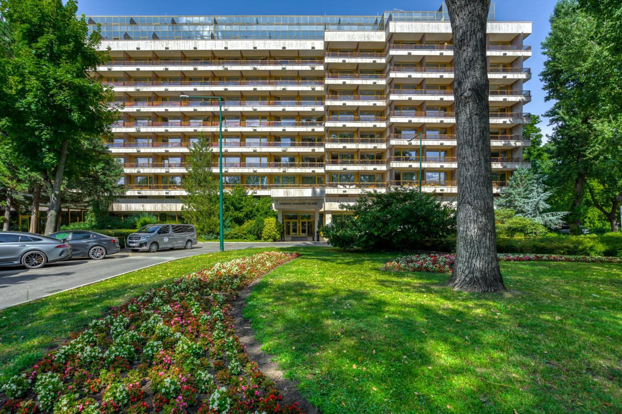 Ensana Thermal Margaret Island — Photos 3